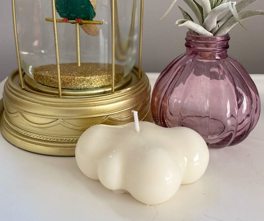 Cloud bubble candle